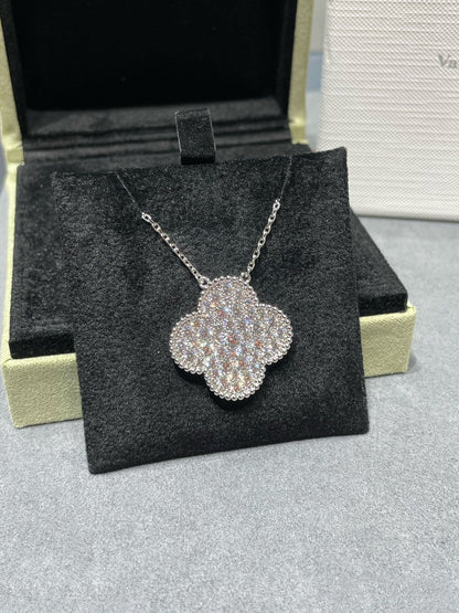 [Royal Top]CLOVER 25MM LARGE PENDANT DIAMOND PAVED SILVER NECKLACE