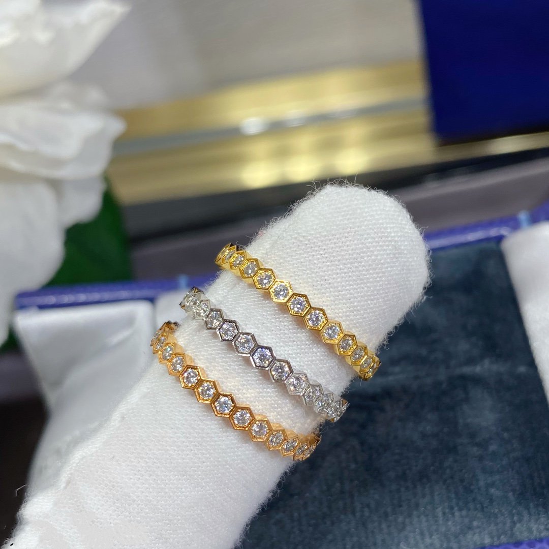 [Royal Top]BEE LOVE DIAMOND PAVED SMALL RING