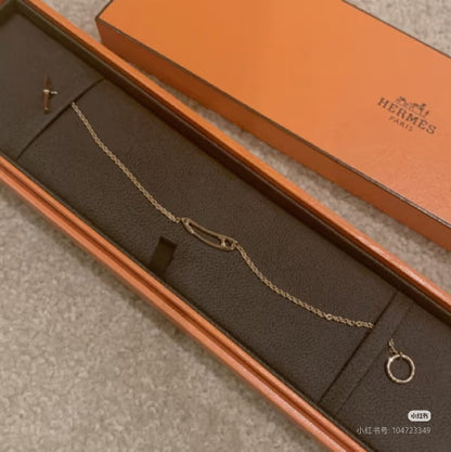 [Royal Top]Brooch Necklace
