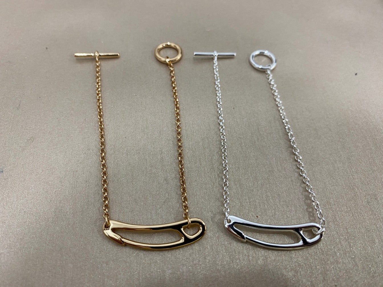 [Royal Top]Brooch Necklace