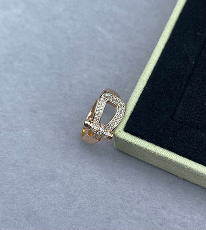 [Royal Top]Wide Hoof-Shaped Diamond-Studded Ring