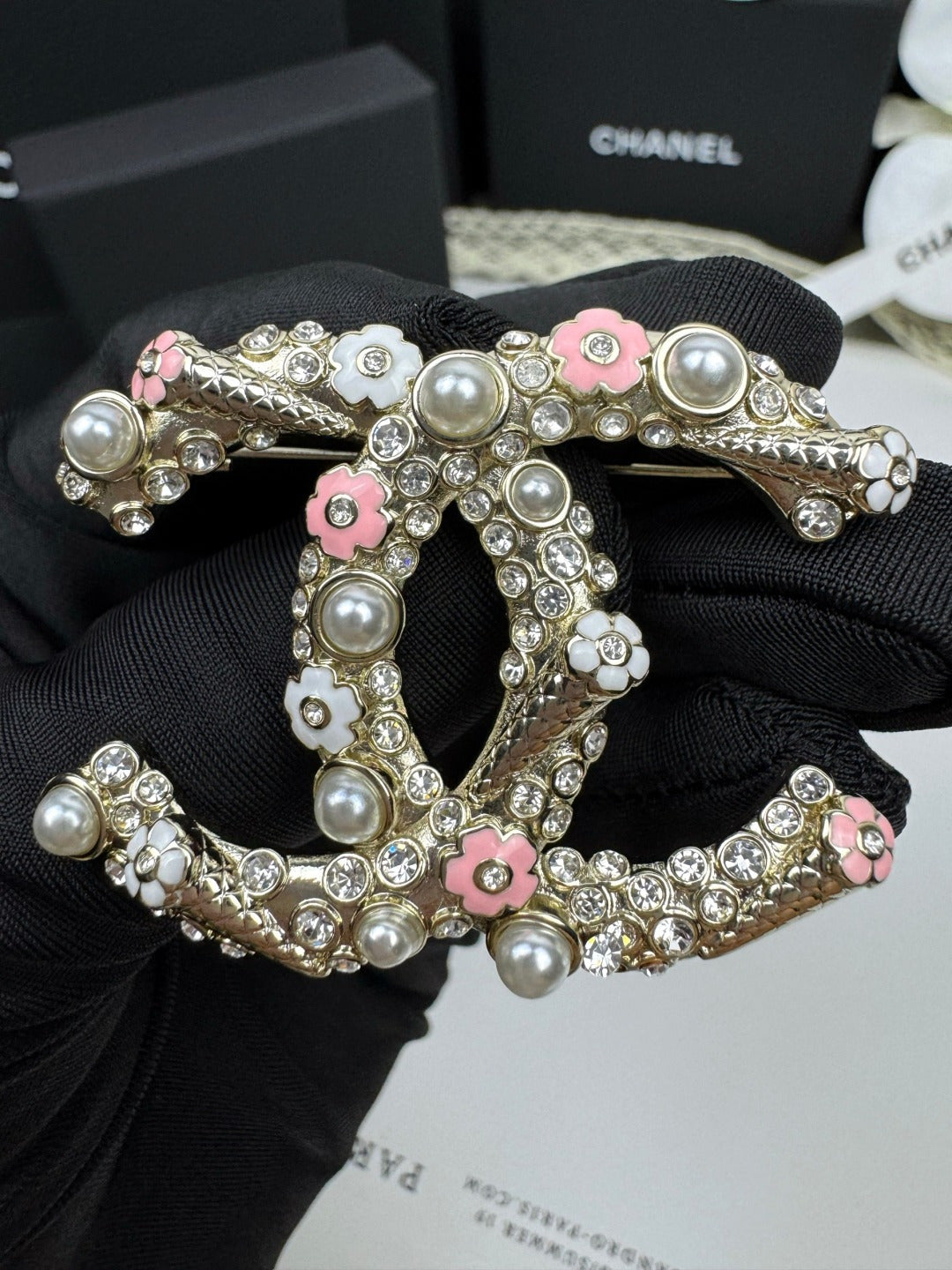 [Royal Top]26C Pink-White Enamel Ice Cream Cone Double C Brooch