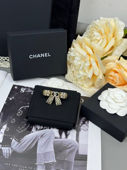 [Royal Top]25K Hollow Bow Brooch