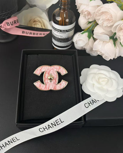 [Royal Top]Pink Resin Classic Brooch 5cm