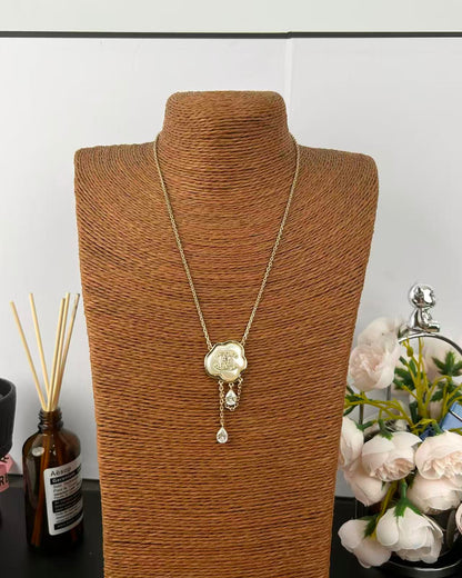 [Royal Top]Cloud Pearl Mother-of-Pearl Diamond Chain Pendant Necklace
