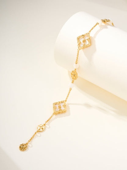 [Royal Top]B.C.L ENAMELED Three-Flower Bracelet（Trumpet)