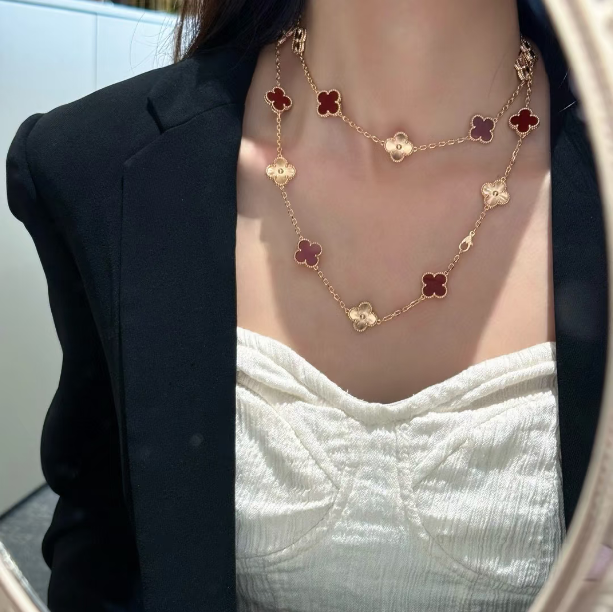 [Royal Top]CLOVER 20 MOTIFS LASER CARNELIAN NECKLACE
