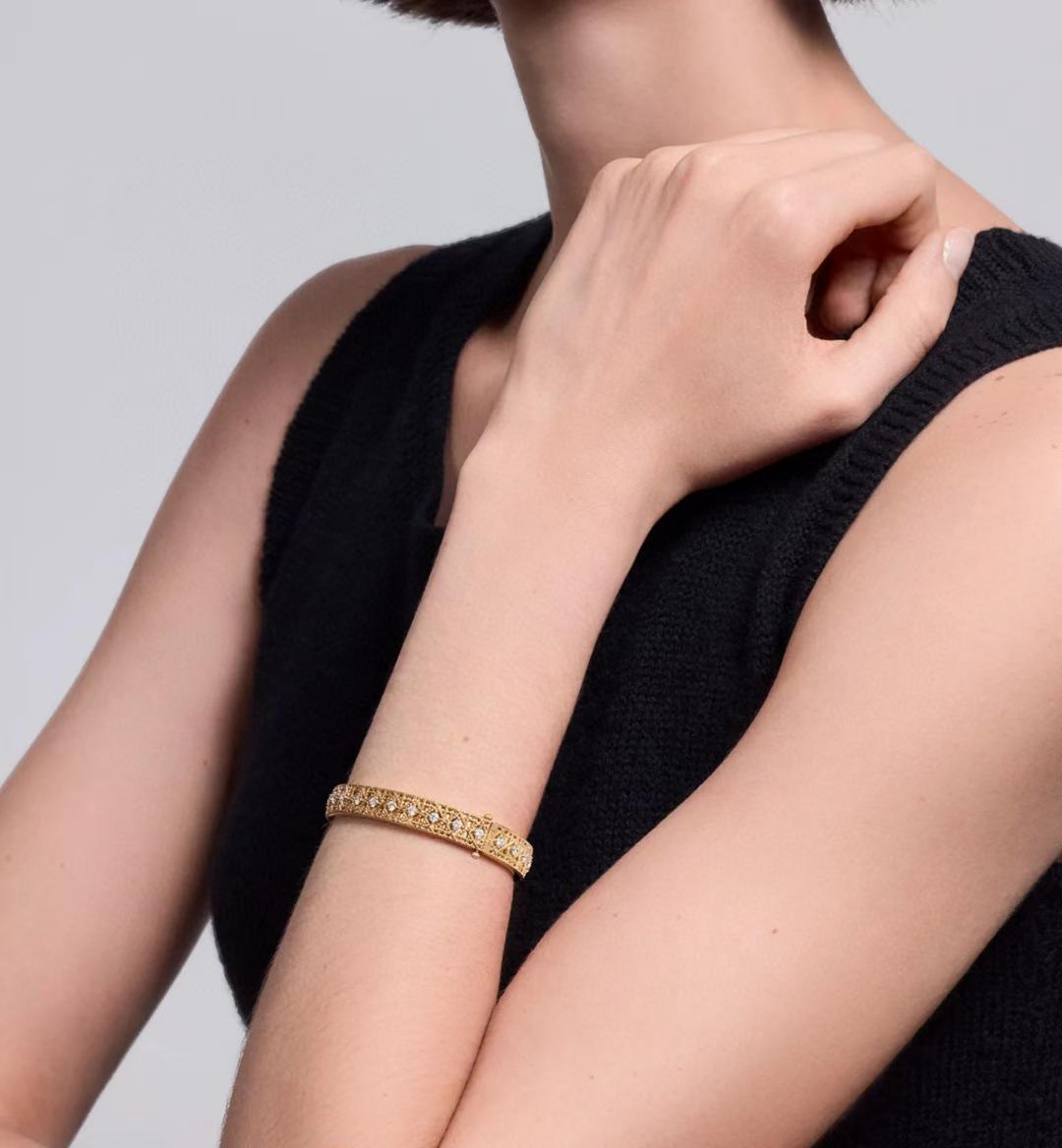 [Royal Top]2026 WOVEN-PATTERN BRACELET SET WITH FULL DIAMOND INLAY THREE-COLORS