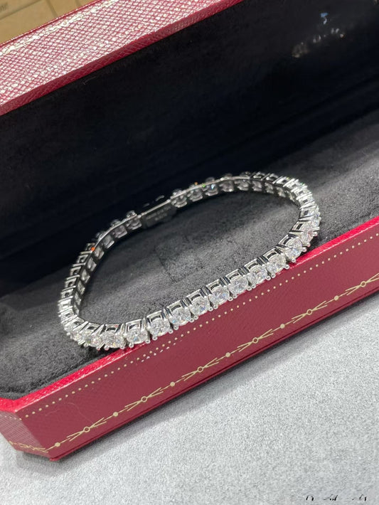 [Royal Top jewelrys]TENNIS BRACELET WITH FULL DIAMOND SETTING