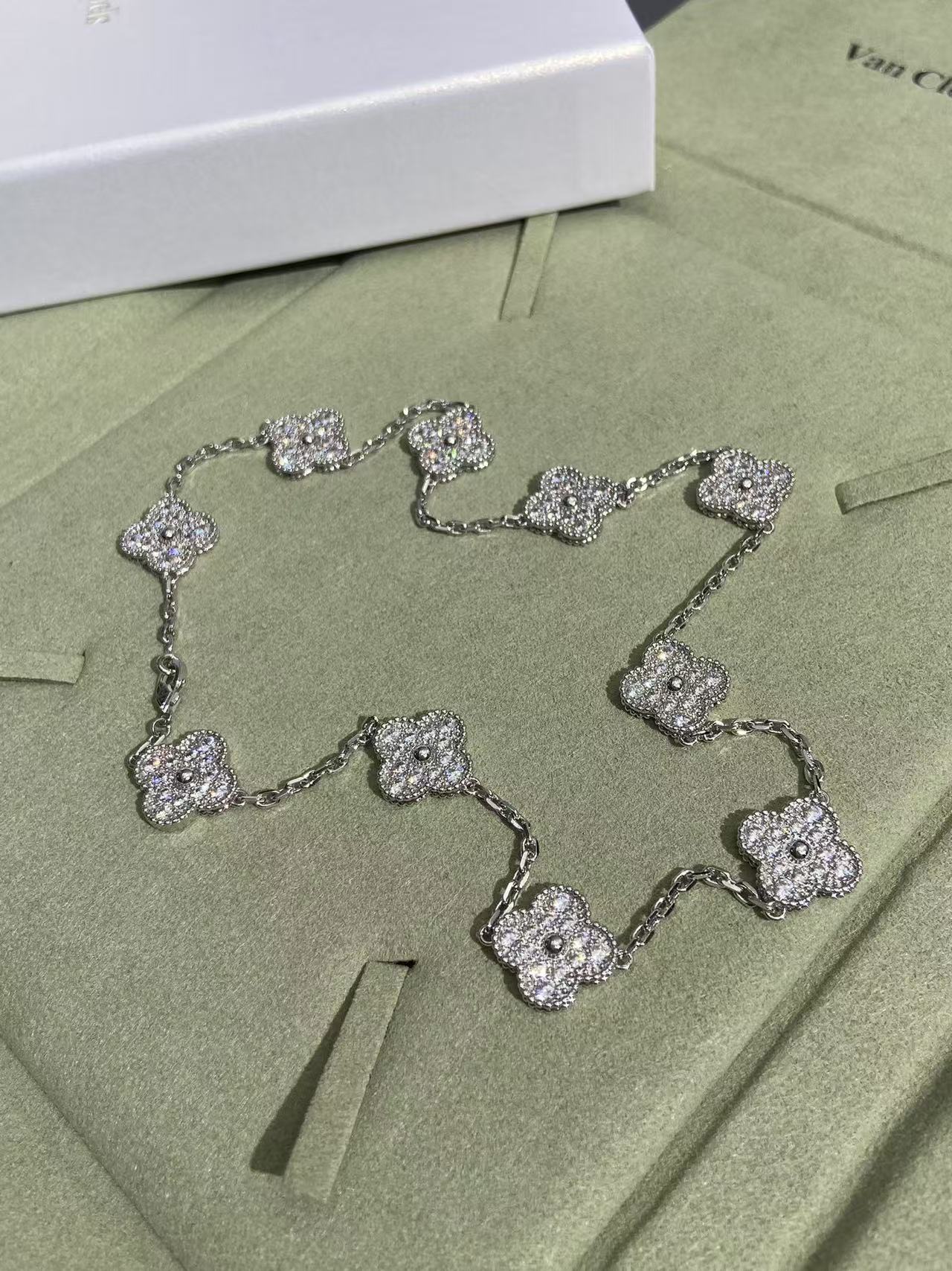 [Royal Top]CLOVER 10 MOTIFS  FULL DIAMOND NECKLACE
