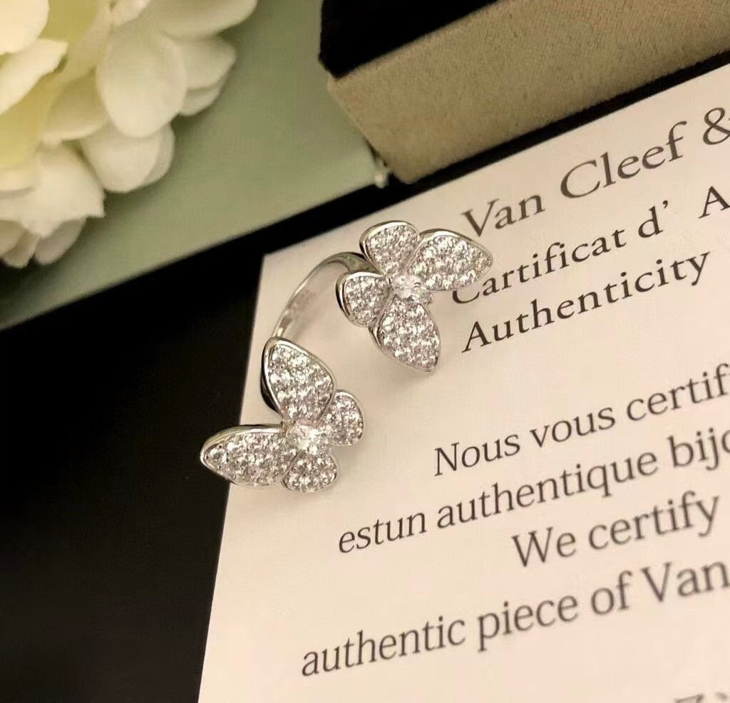[Royal Top]TWIN SILVER BUTTERFLY DIAMOND RING