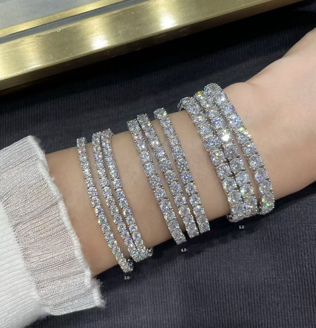 [Royal Top jewelrys]TENNIS BRACELET WITH FULL DIAMOND SETTING