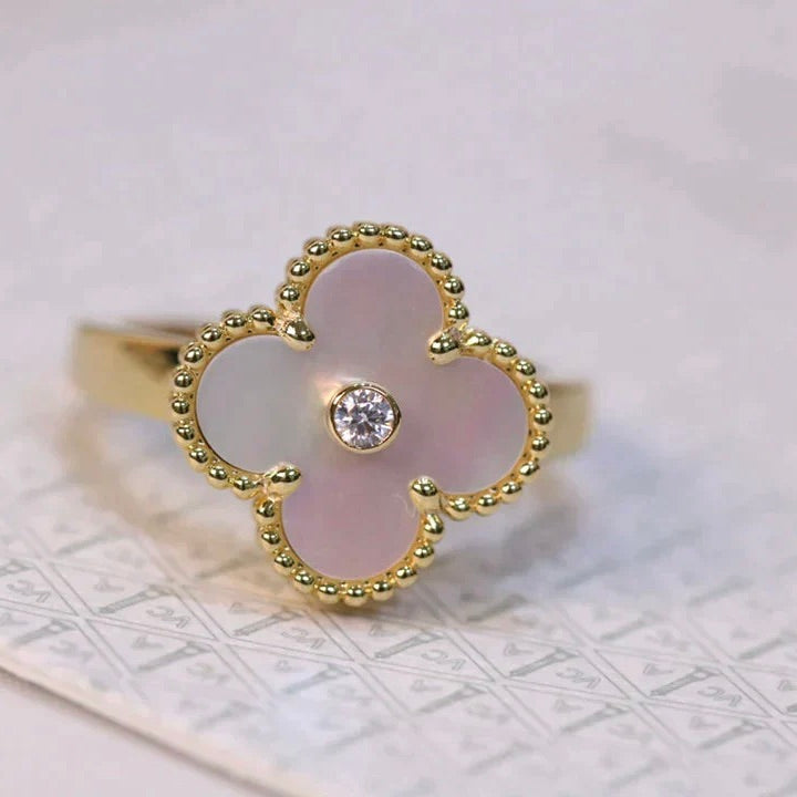 [Royal Top]CLOVER PINK MOP RING GOLD DIAMOND