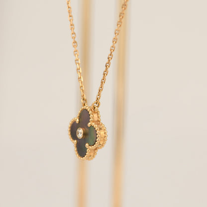 [Royal Top]CLOVER 15MM DIAMOND AND MOTHER-OF-GREY NECKLACE