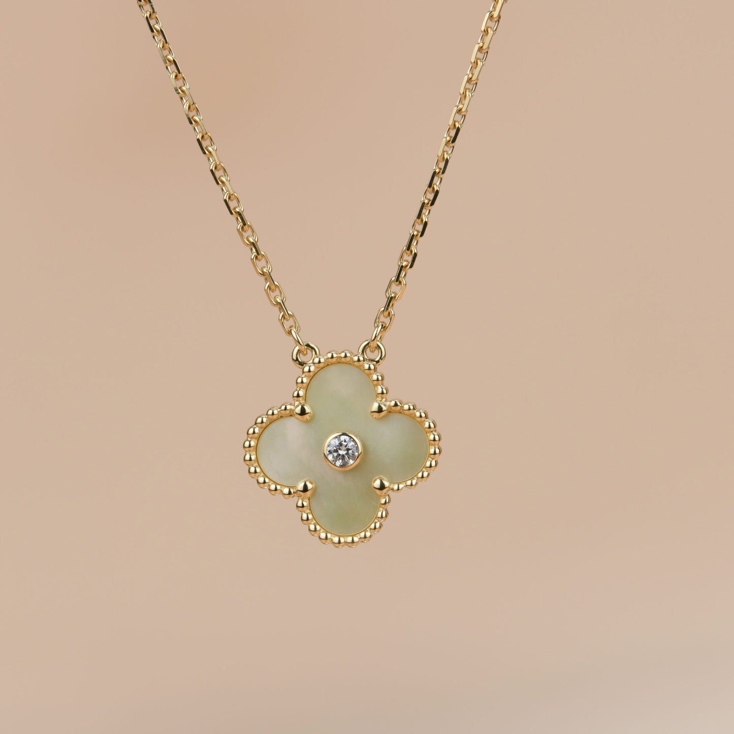 [Royal Top]CLOVER 15MM DIAMOND GOLD MOTHER OF PEARL NECKLACE