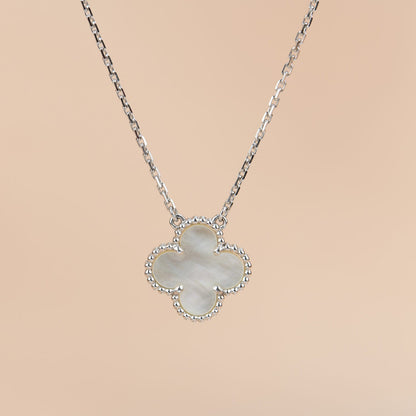[Royal Top]CLOVER  15MM WHITE MOTHER-OF-PEARL SILVER