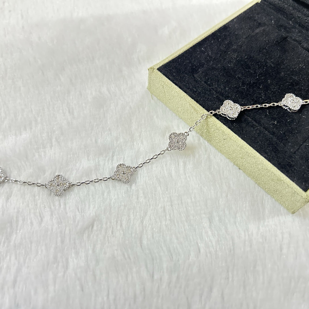 [Royal Top]CLOVER 6 MOTIF DIAMOND BRACELET