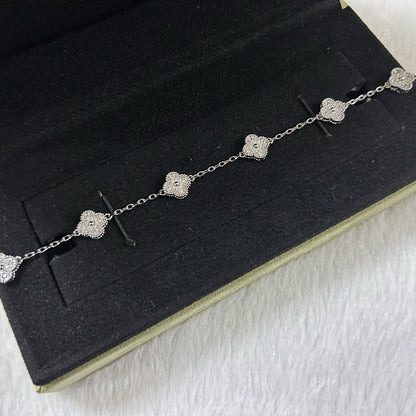 [Royal Top]CLOVER 6 MOTIF DIAMOND BRACELET