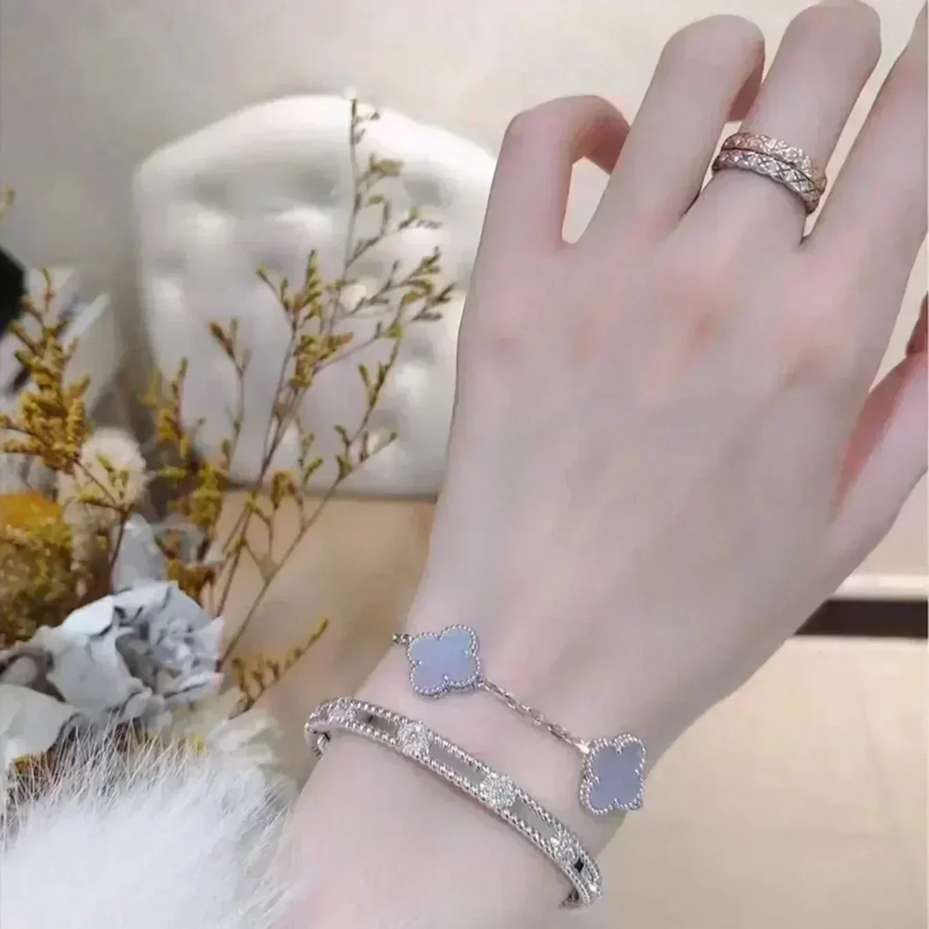 [Royal Top] CLOVER 5 MOTIF PURPLE CHALCEDONY BRACELET COLLECTION