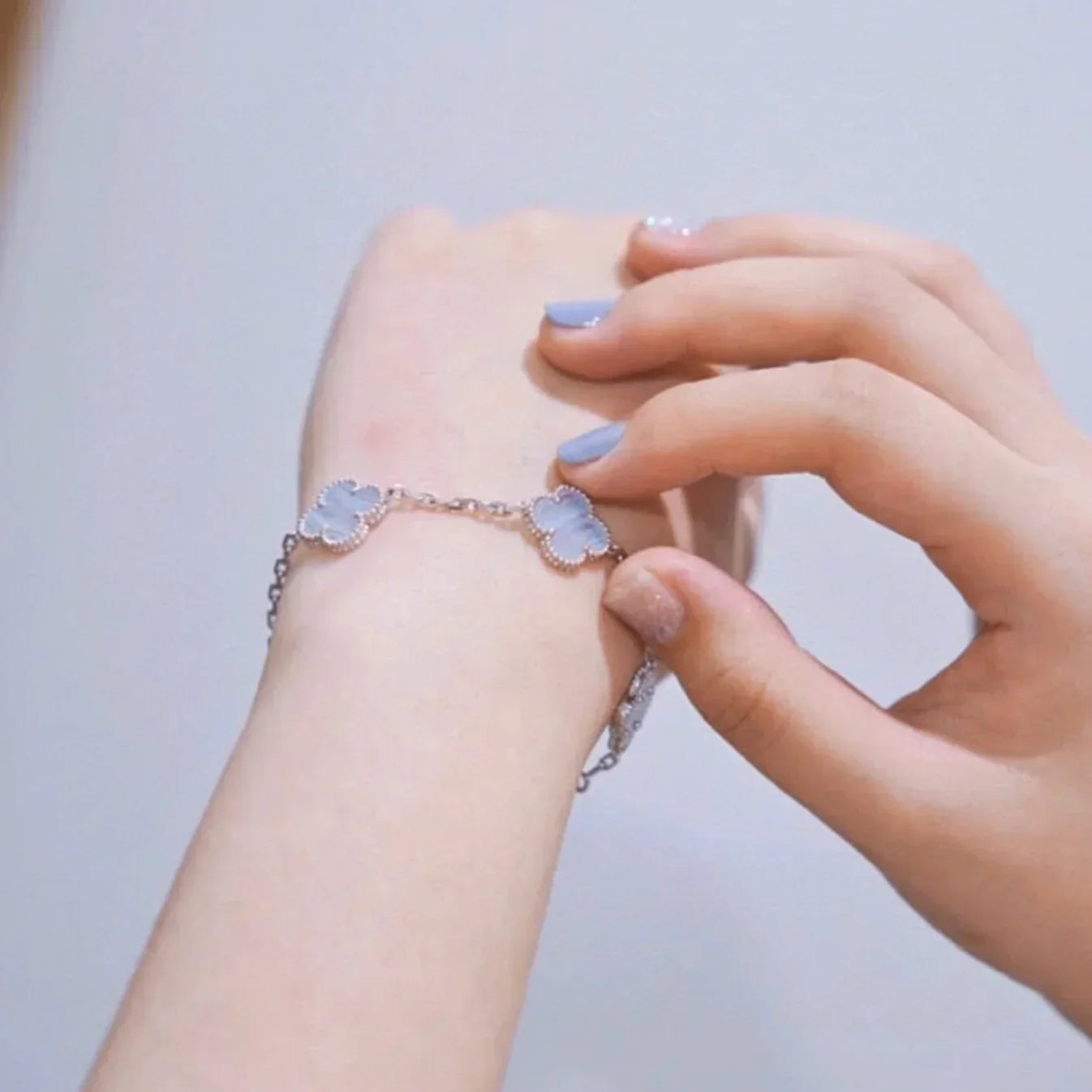 [Royal Top] CLOVER 5 MOTIF PURPLE CHALCEDONY BRACELET COLLECTION