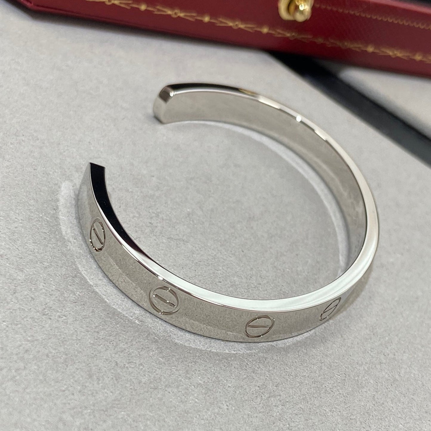 [Royal Top]LOVE BRACELET 6.1MM 1 DIAMOND OPEN CUFF