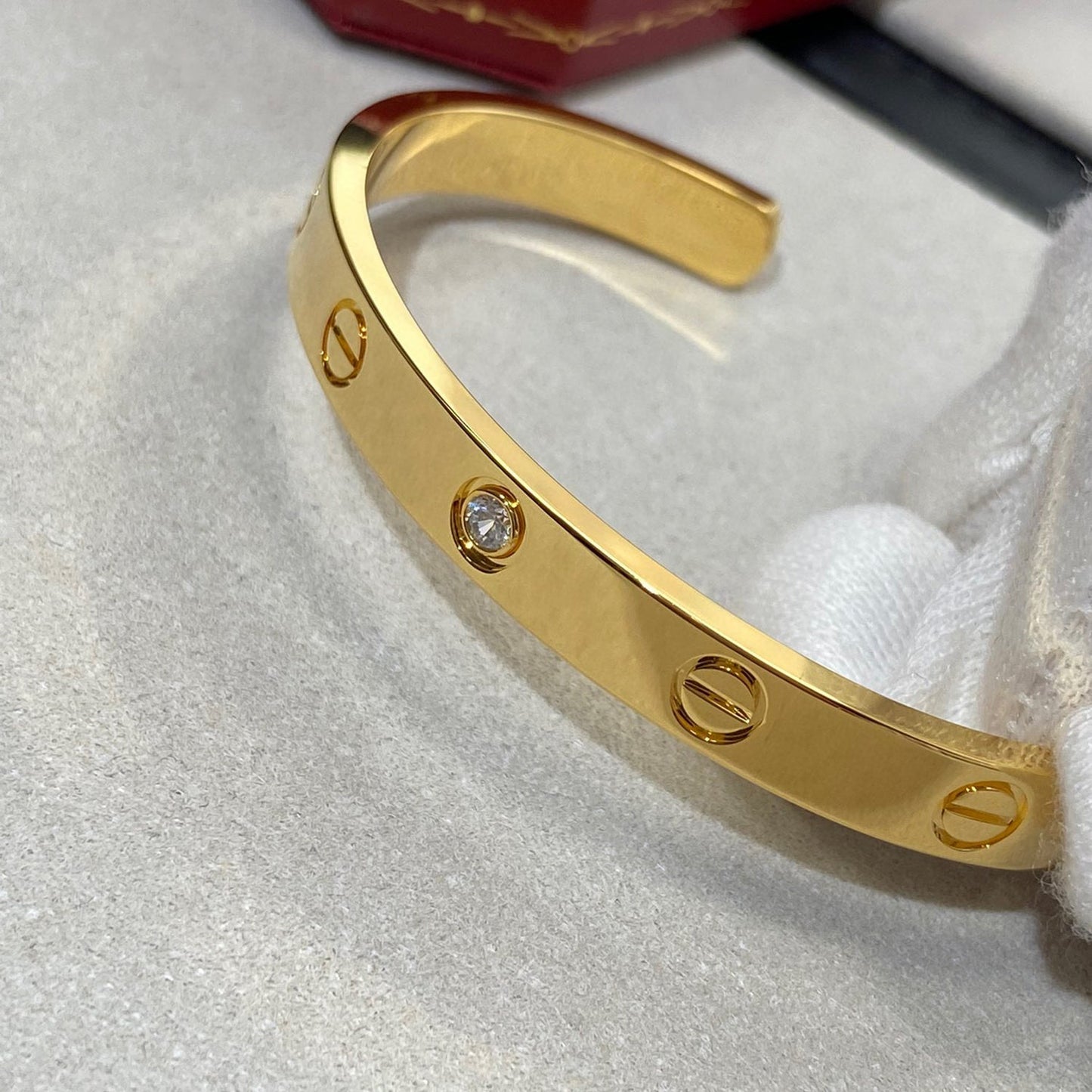 [Royal Top]LOVE BRACELET 6.1MM 1 DIAMOND OPEN CUFF