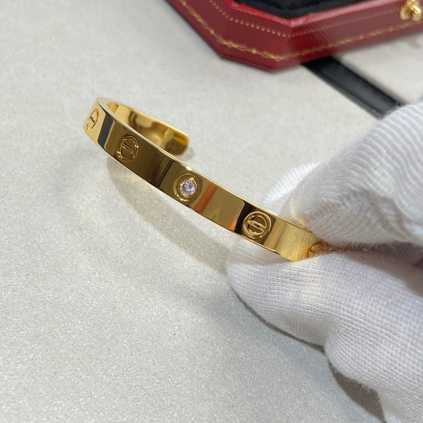 [Royal Top]LOVE BRACELET 6.1MM 1 DIAMOND OPEN CUFF