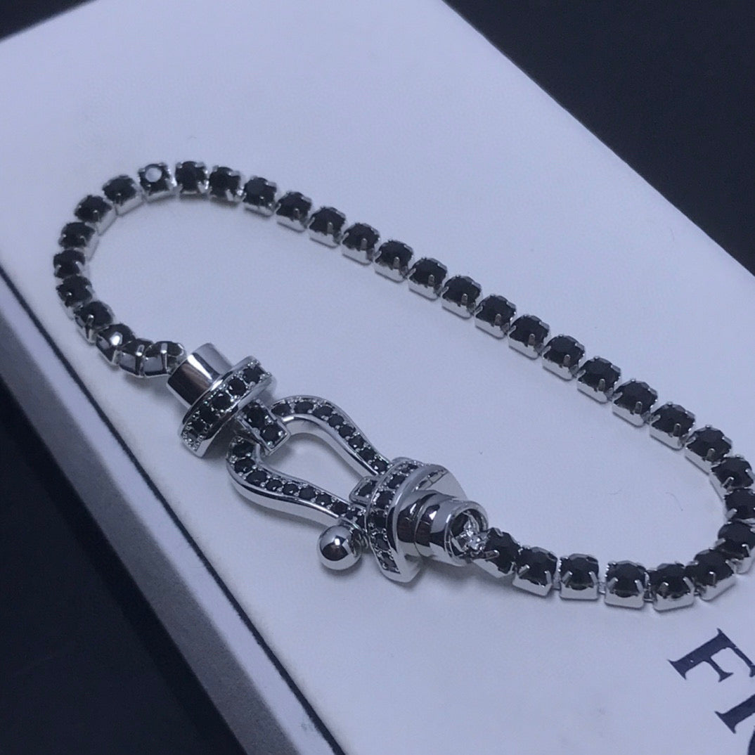 [Royal Top]FORCE  LARGE HORSESHOE FULL DIAMOND TENNIS BRACELET
