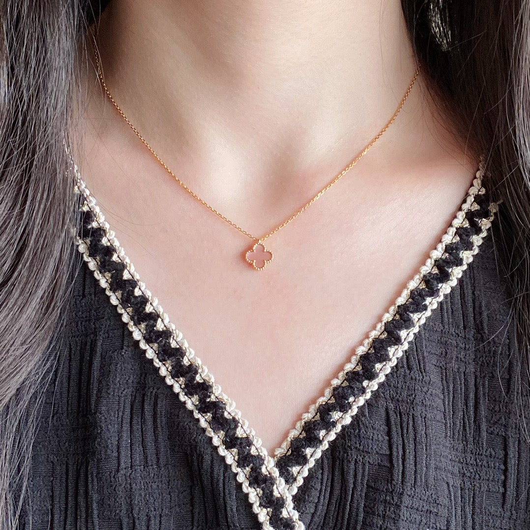 [Royal Top]CLOVER 15MM PINK MOTHER-OF-PEARL SINGLE FLOWER NECKLACE
