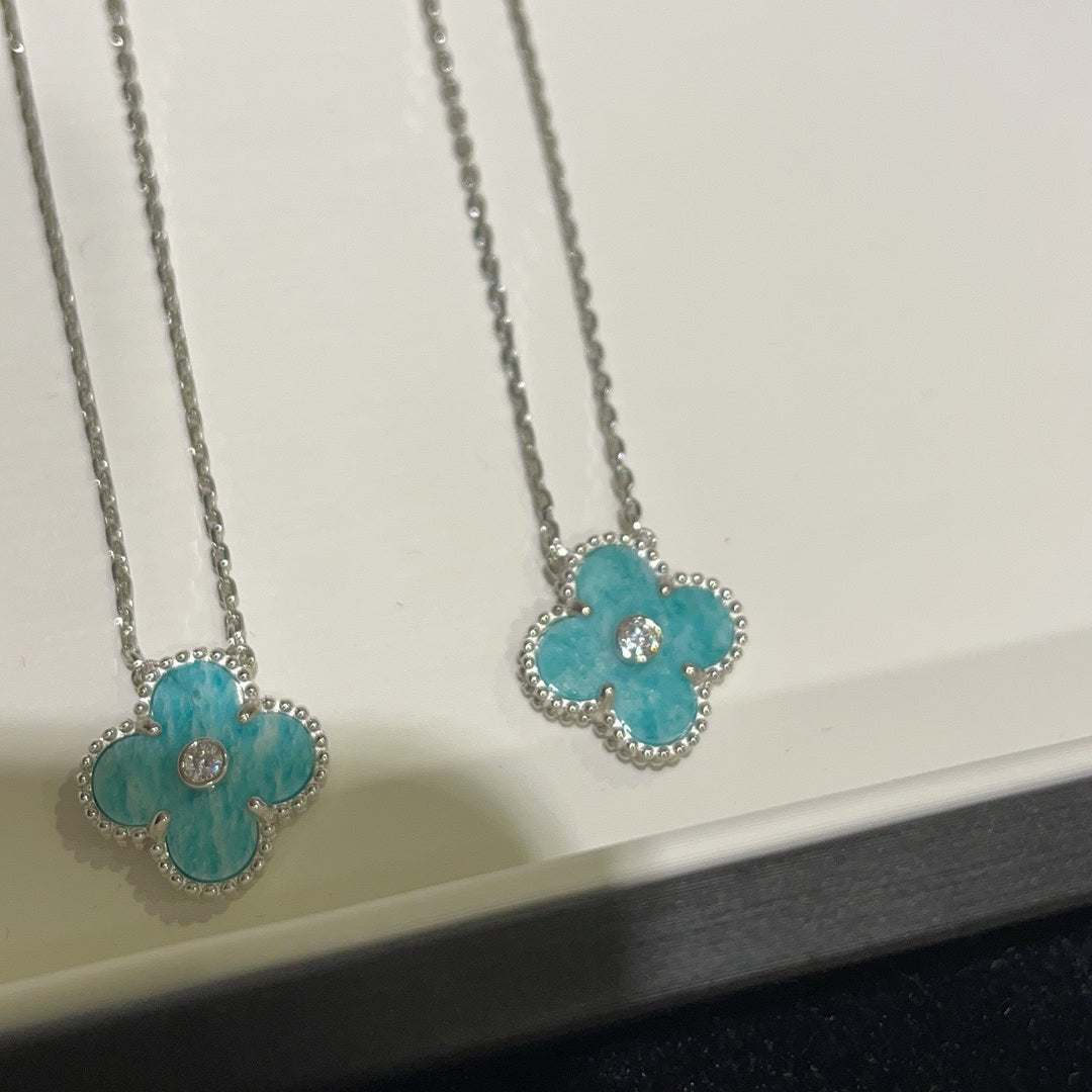[Royal Top]CLOVER 15MM DIAMOND SVRES PORCELAIN  NECKLACE SILVER