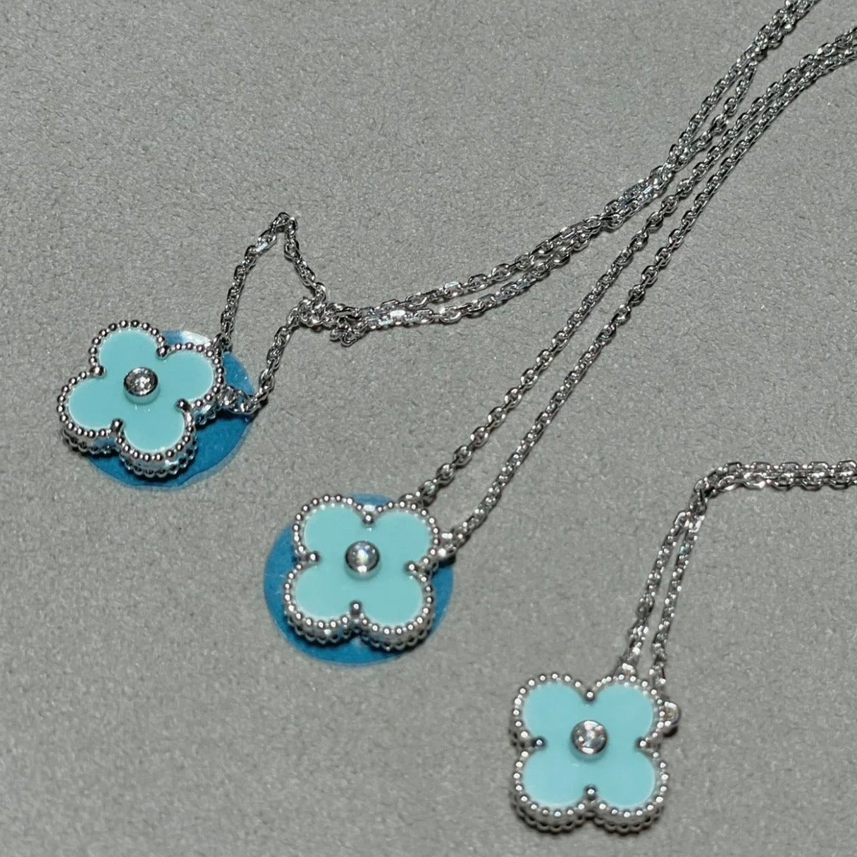 [Royal Top]CLOVER 1 DIAMOND LIGHT BLUE SILVER NECKLACE