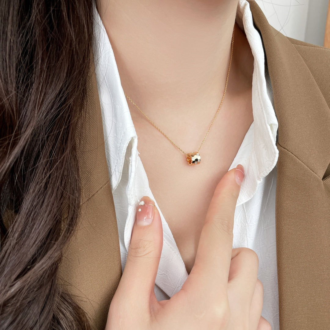 [Royal Top]BEE MINI PEDANT DIAMOND NECKLACE