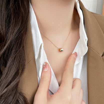 [Royal Top]BEE MINI PEDANT DIAMOND NECKLACE