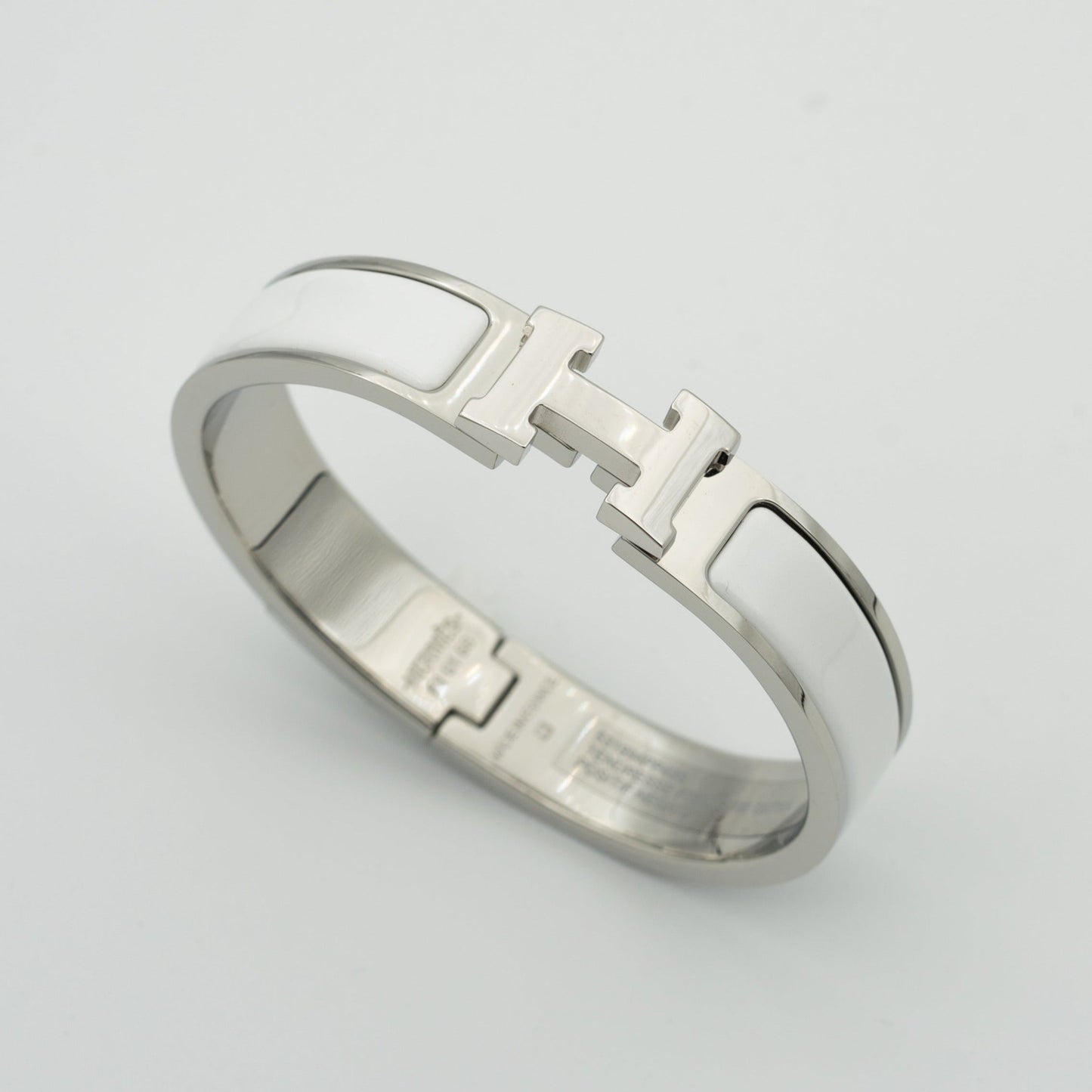 [Royal Top]H WHITE BRACELET