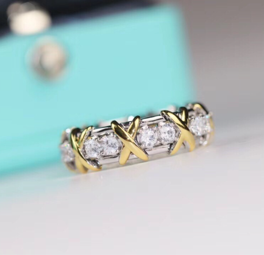 [Royal Top jewelrys]Classic Gold Diamond Ring