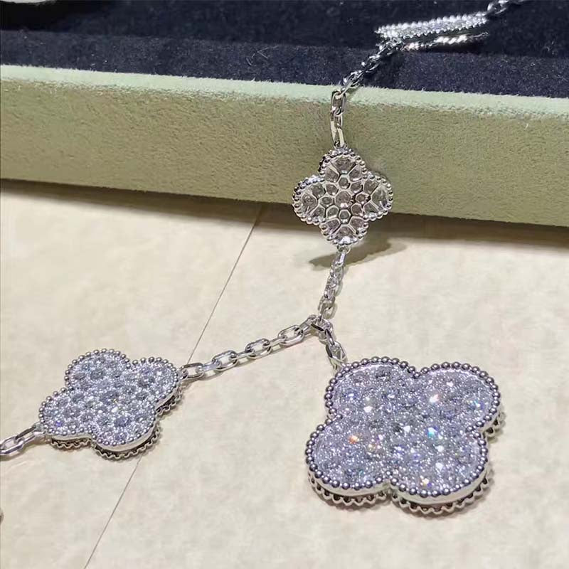 [Royal Top]CLOVER 6 MOTIFS SILVER DIAMOND BRACELET