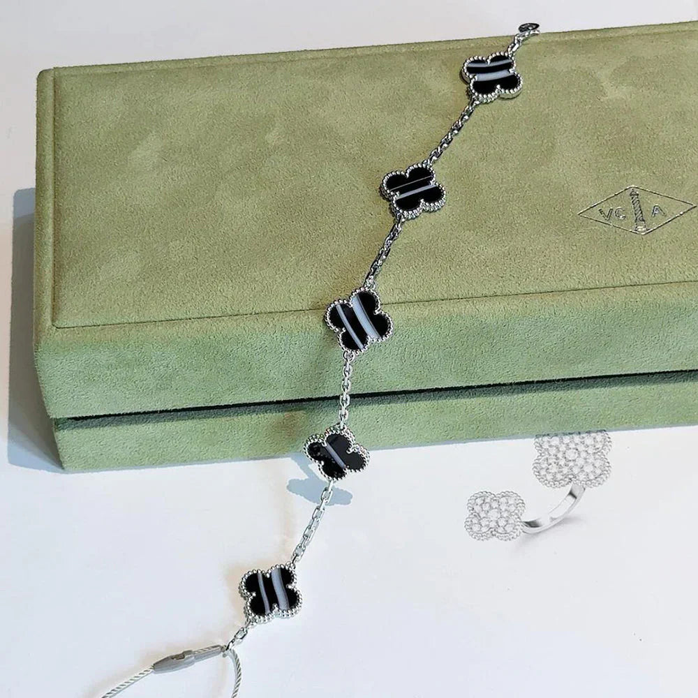 [Royal Top] CLOVER 5 MOTIF PULSAR STONE BRACELET COLLECTION