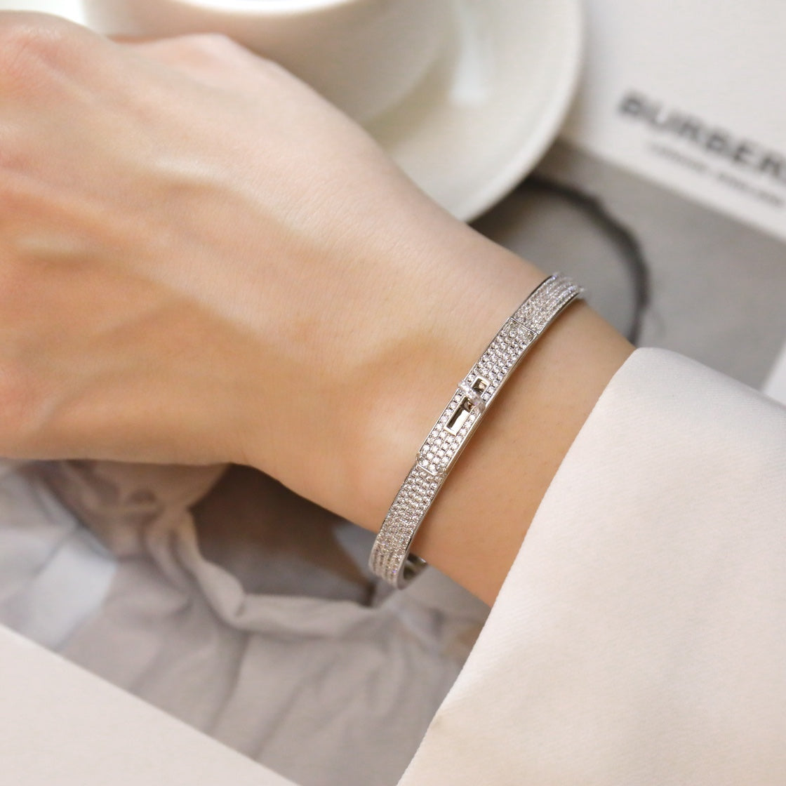 [Royal Top]KELLY BRACELET DIAMOND PAVED