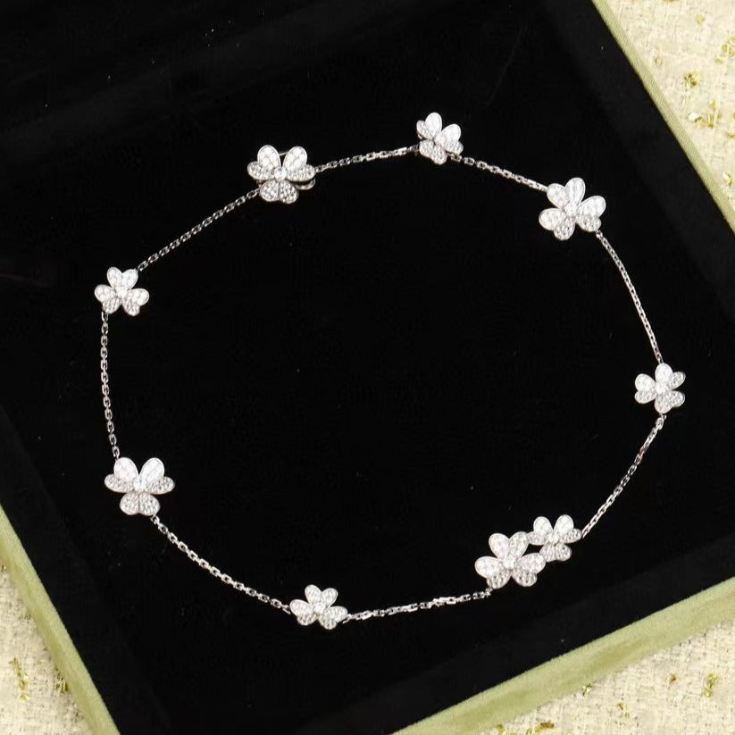 [Royal Top]FRIVOLE SILVER 9 FLOWERS NECKLACE