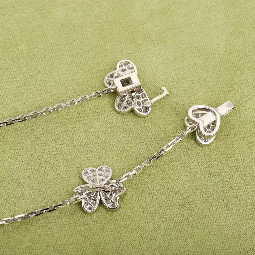 [Royal Top]FRIVOLE SILVER 9 FLOWERS NECKLACE