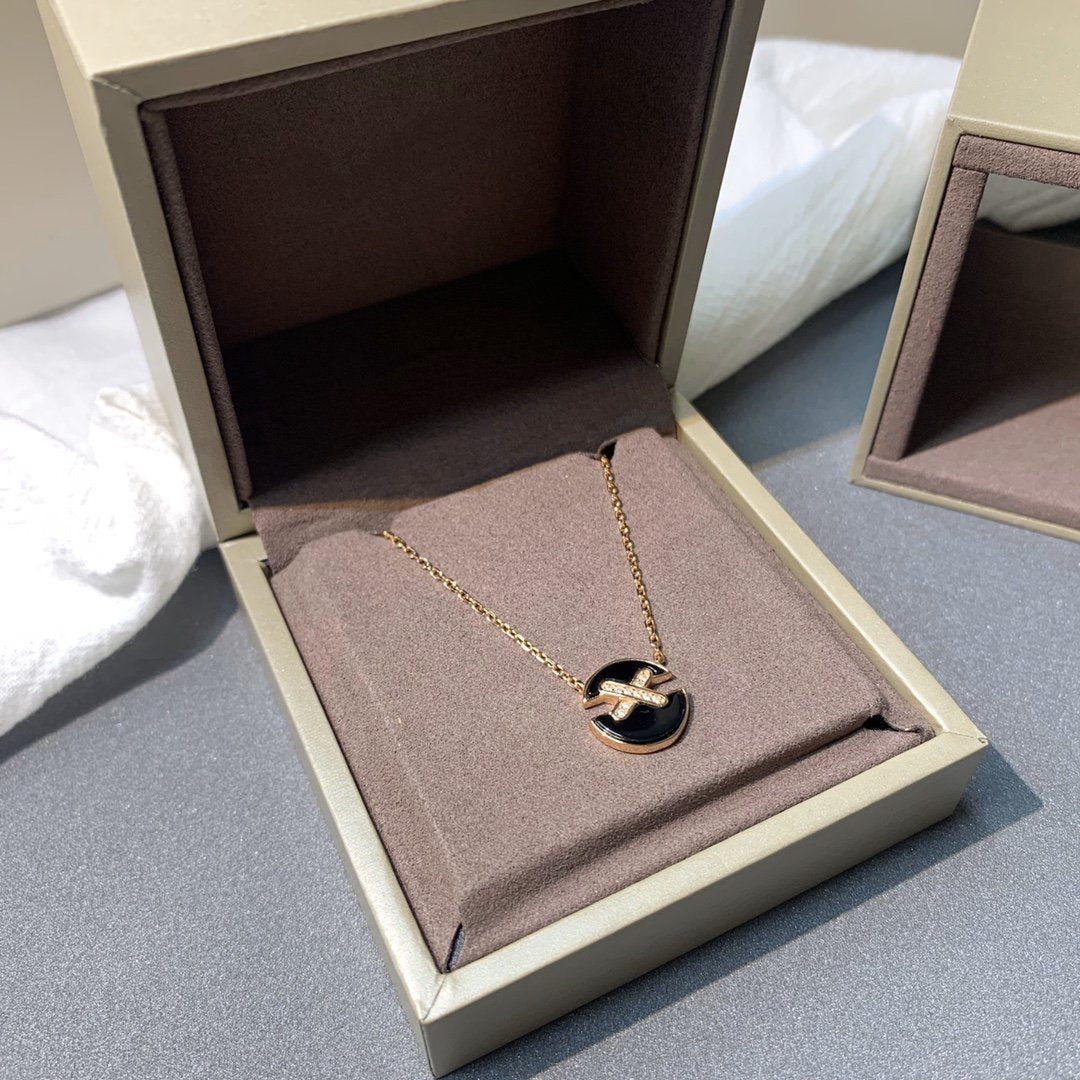 [Royal Top]JEUX DE PINK GOLD DIAMOND NECKLACE