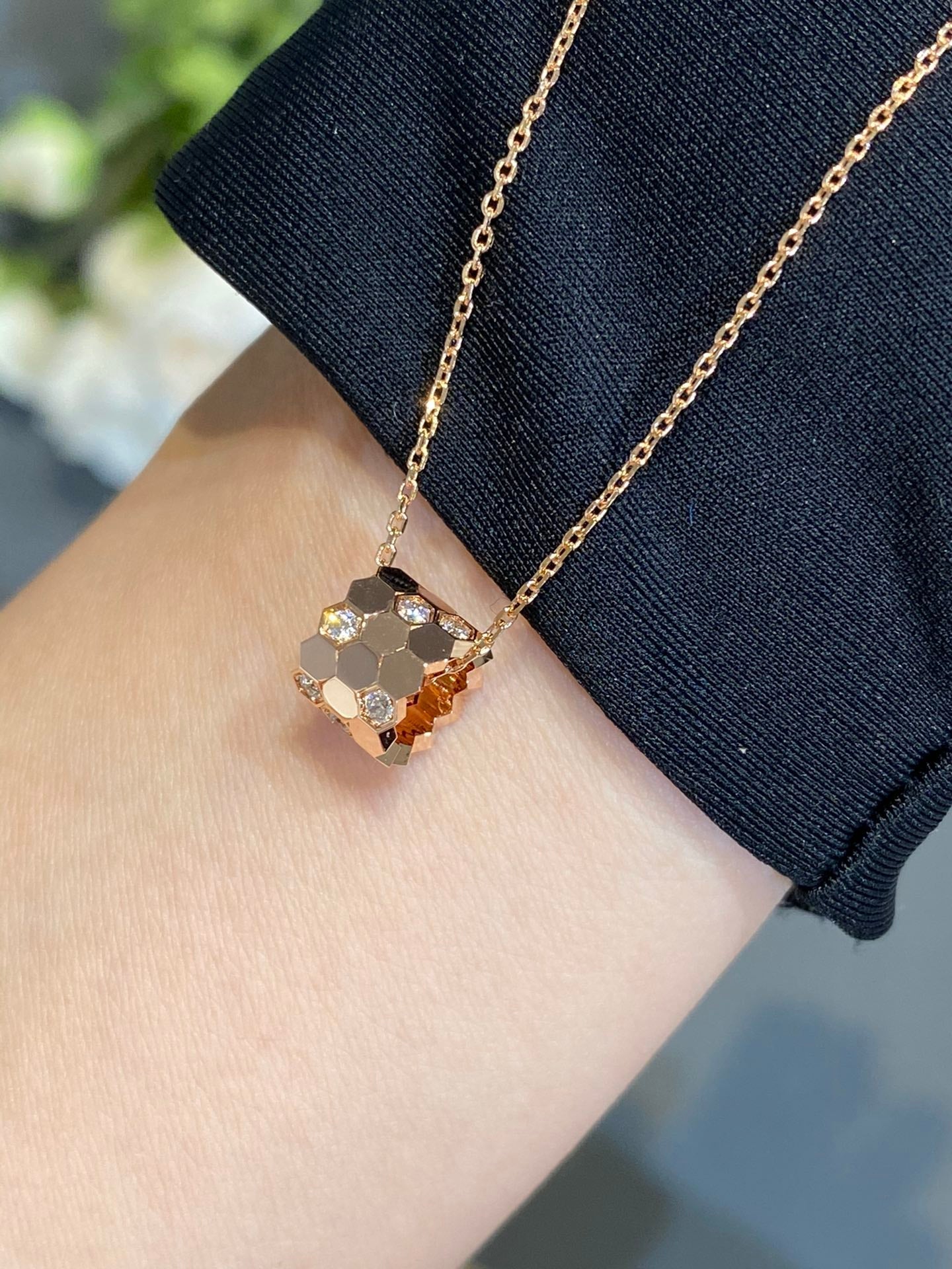 [Royal Top]BEE LOVE DIAMOND NECKLACE