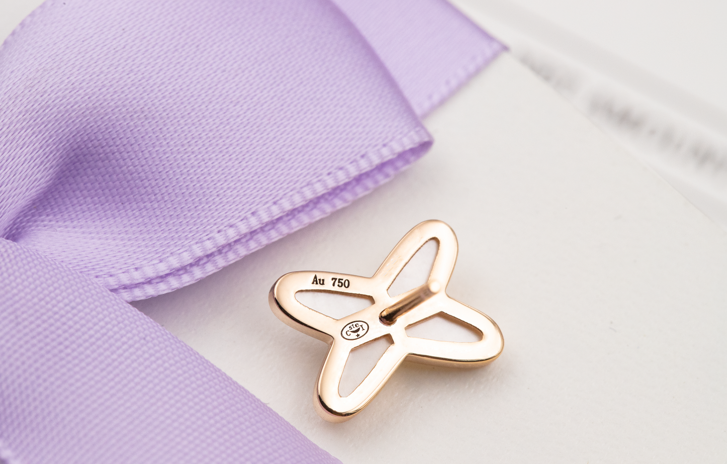 [Royal Top]JEUX DE WHITE MOP ROSE GOLD DIAMOND EARRINGS