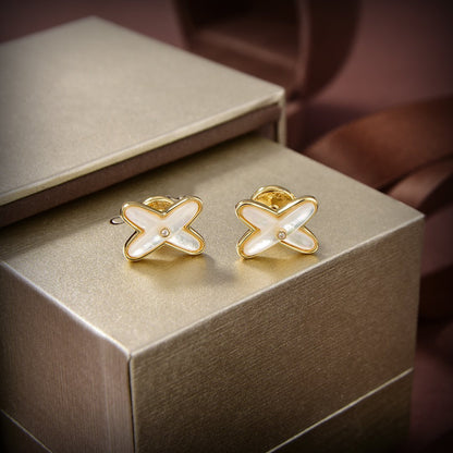[Royal Top]JEUX DE WHITE MOP GOLD DIAMOND EARRINGS