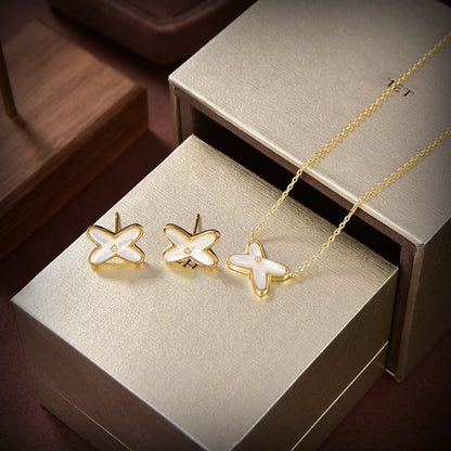 [Royal Top]JEUX DE WHITE MOP GOLD DIAMOND EARRINGS