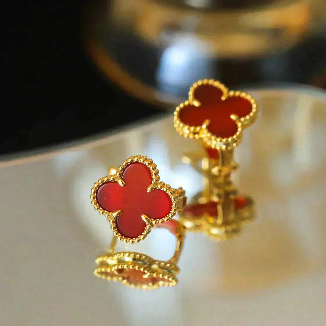 [Royal Top]CLOVER MEDIUM 1 MOTIFS CARNELIAN  EARRINGS