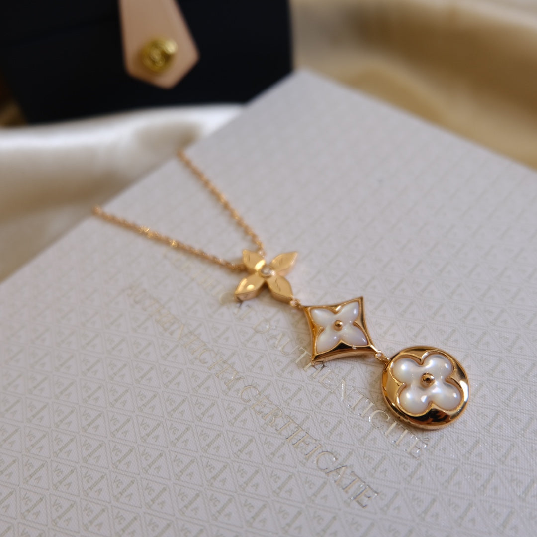 [Royal Top]COLOR BLOSSOM LARIAT NECKLACE PINK GOLD WHITE MOTHER PEARL AND DIAMOND