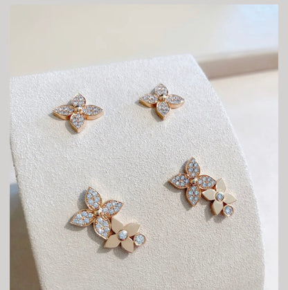 [Royal Top]STAR BLOSSOM STUD EARRINGS PINK GOLD DIAMONDS