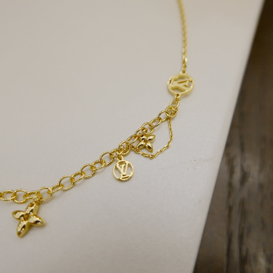 [Royal Top]BLOOMING SUPPLE NECKLACE BRASS
