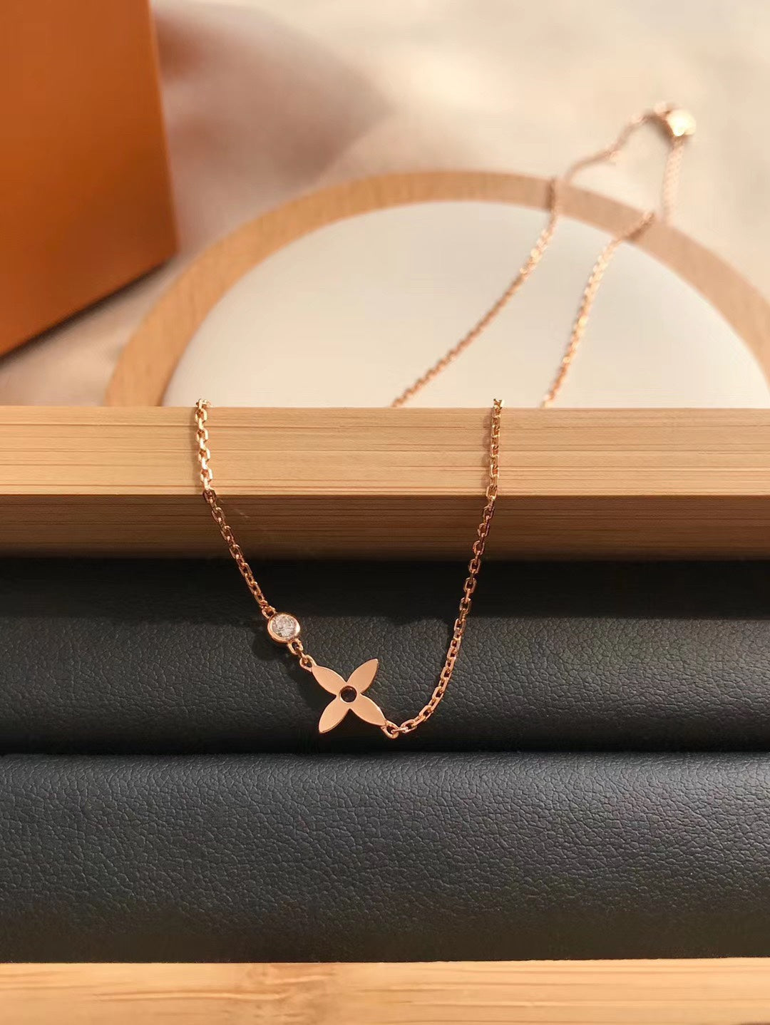 [Royal Top]BLOSSOM PENDANT PINK GOLD AND DIAMOND